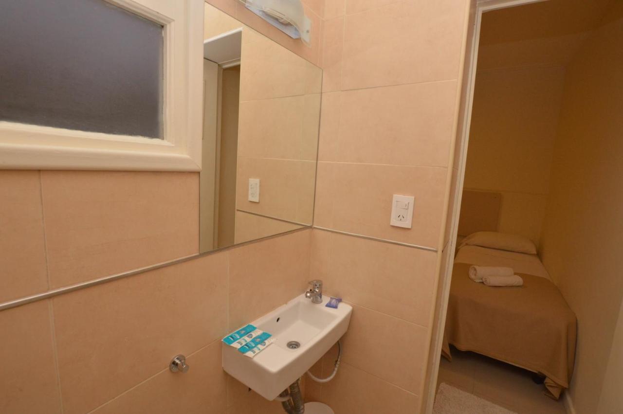 Acqua Hotel 2*