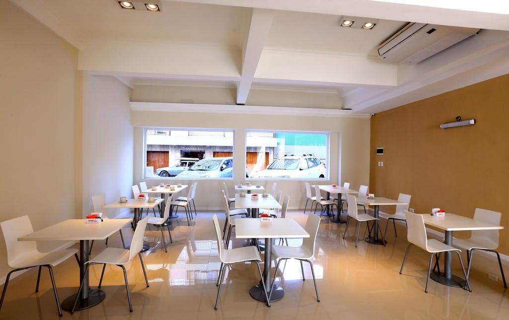 Acqua Hotel 2*